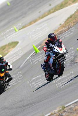 media/Oct-14-2023-TrackXperience (Sat) [[0517685739]]/Level 1/session 5 turn 12/